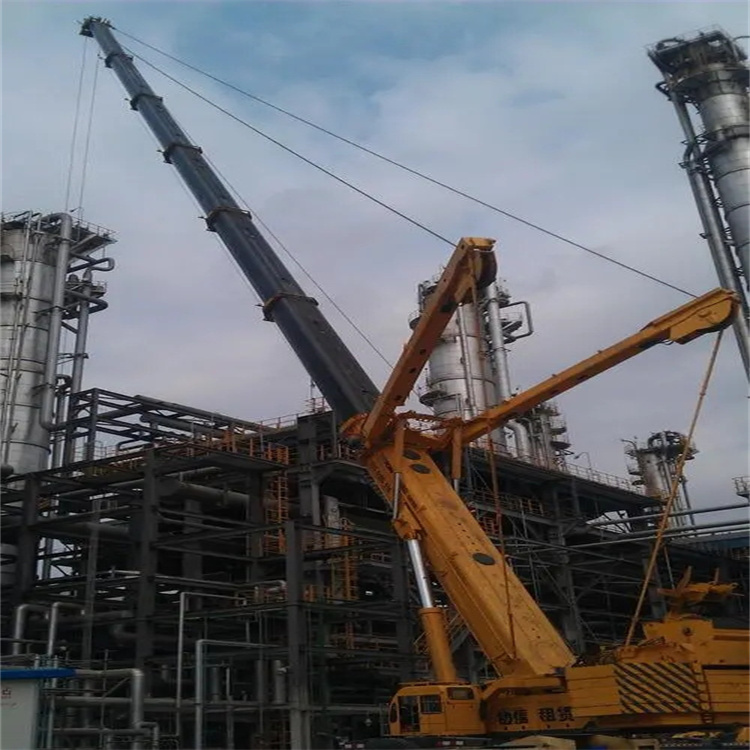 石首吊板房的吊车